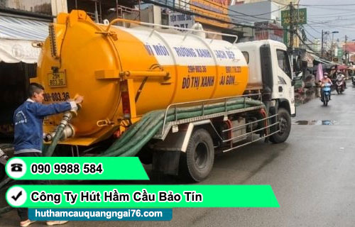 Hút hầm cầu xã Ba Động